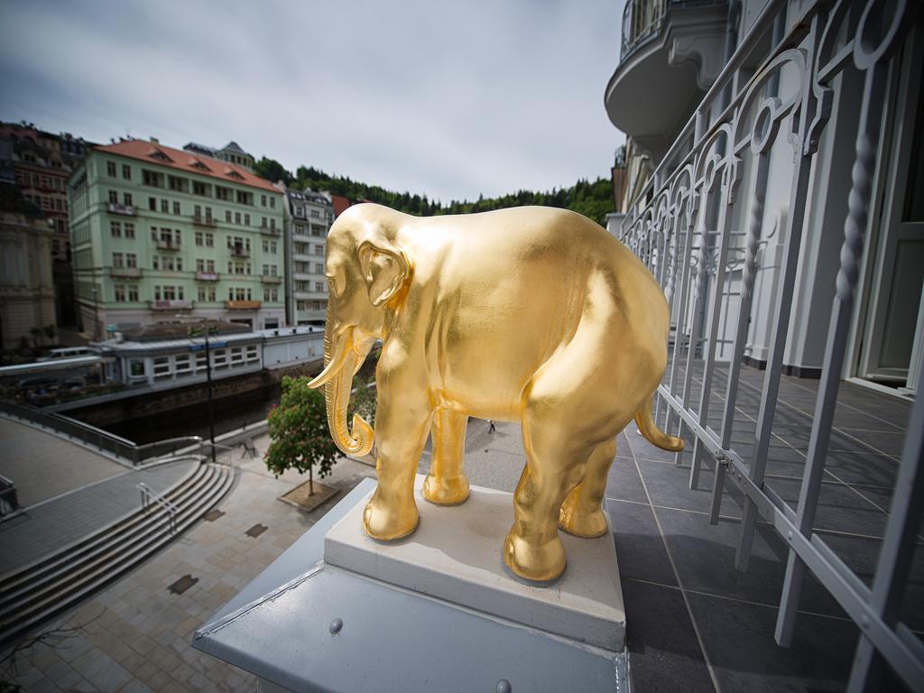 Ea Hotel Elefant Карлови Вари Екстериор снимка